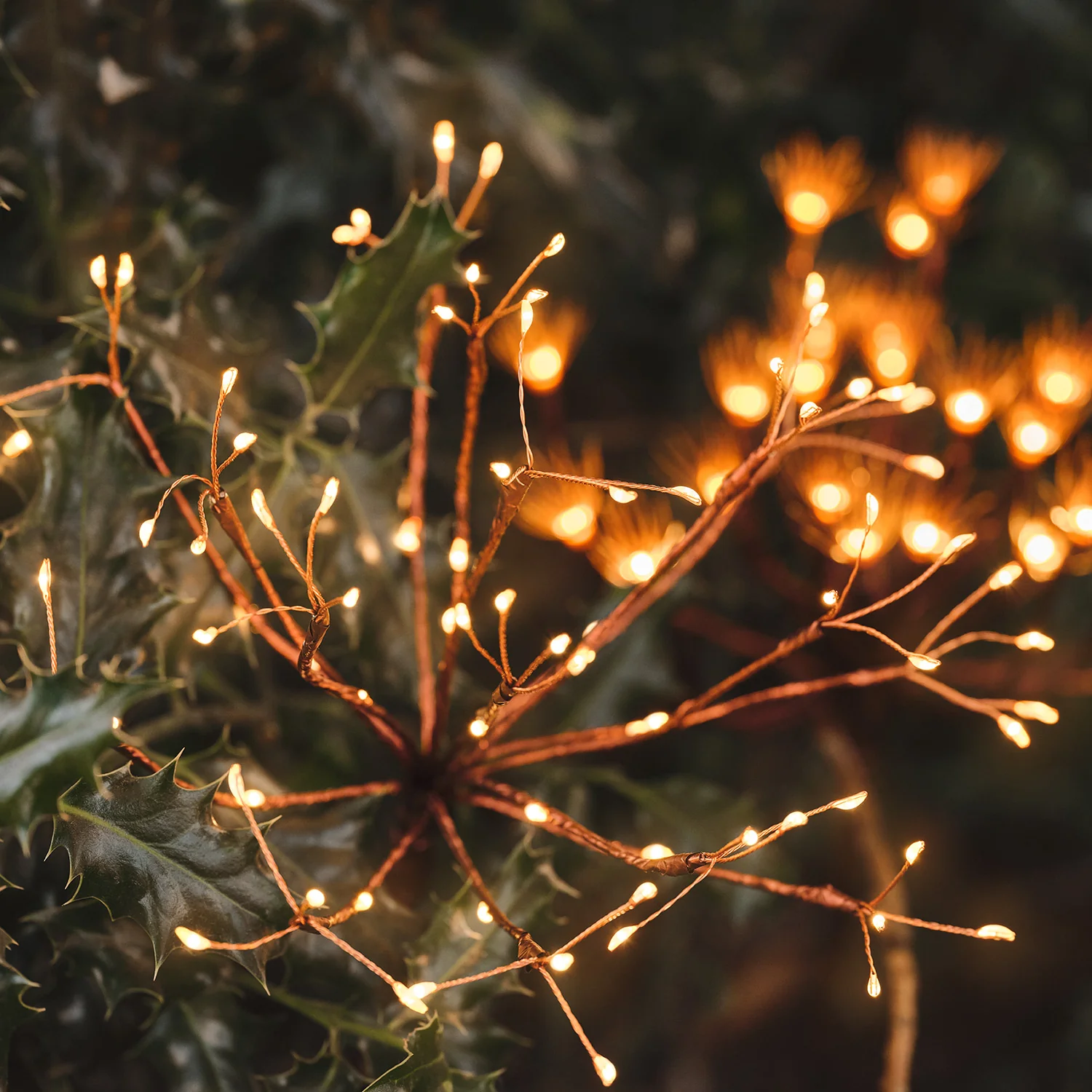 Gold Starburst Solar Stake Light - Image 3
