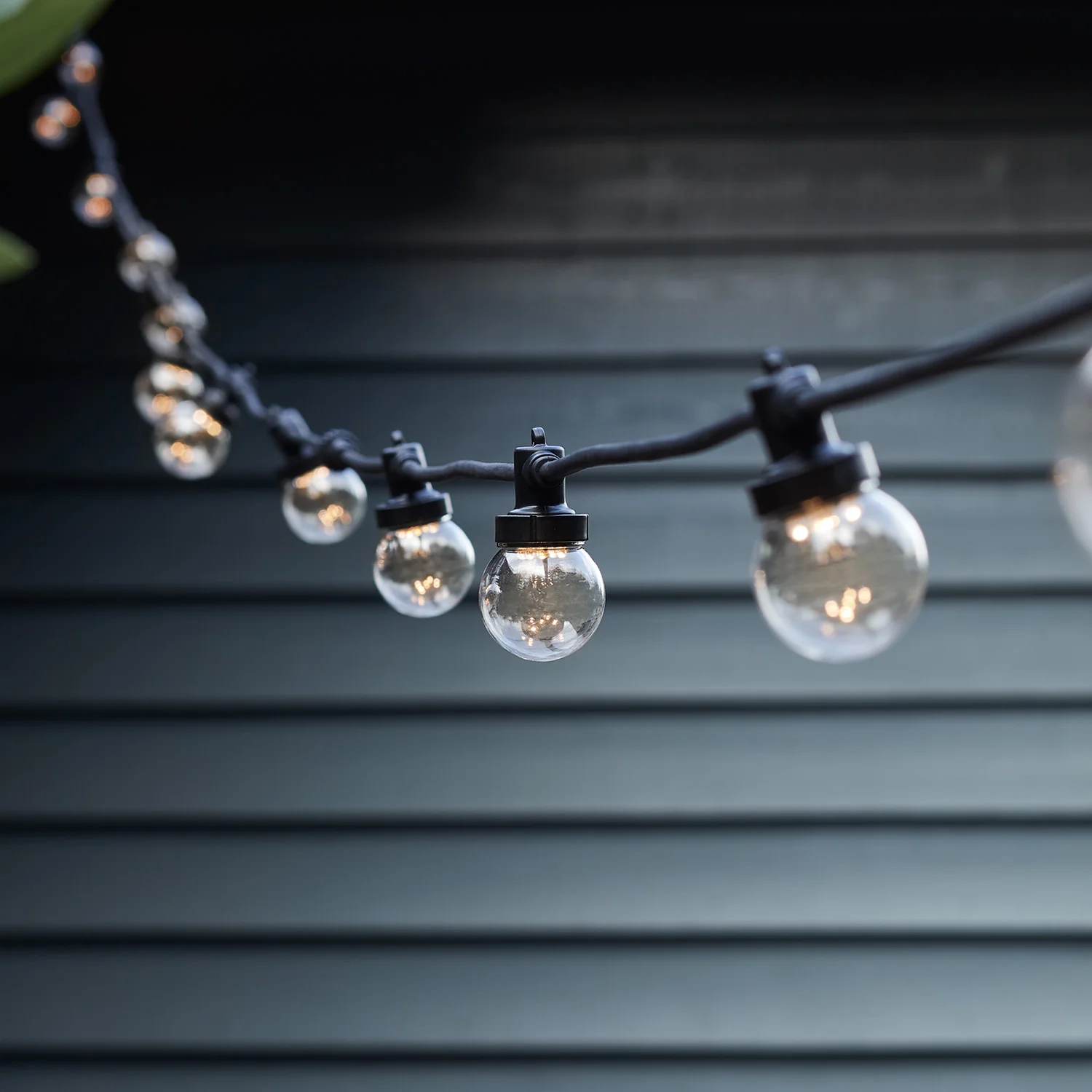 Pro Connect 55m 110 Warm White Connectable Festoon Lights Clear Cap Black Cable - Image 6