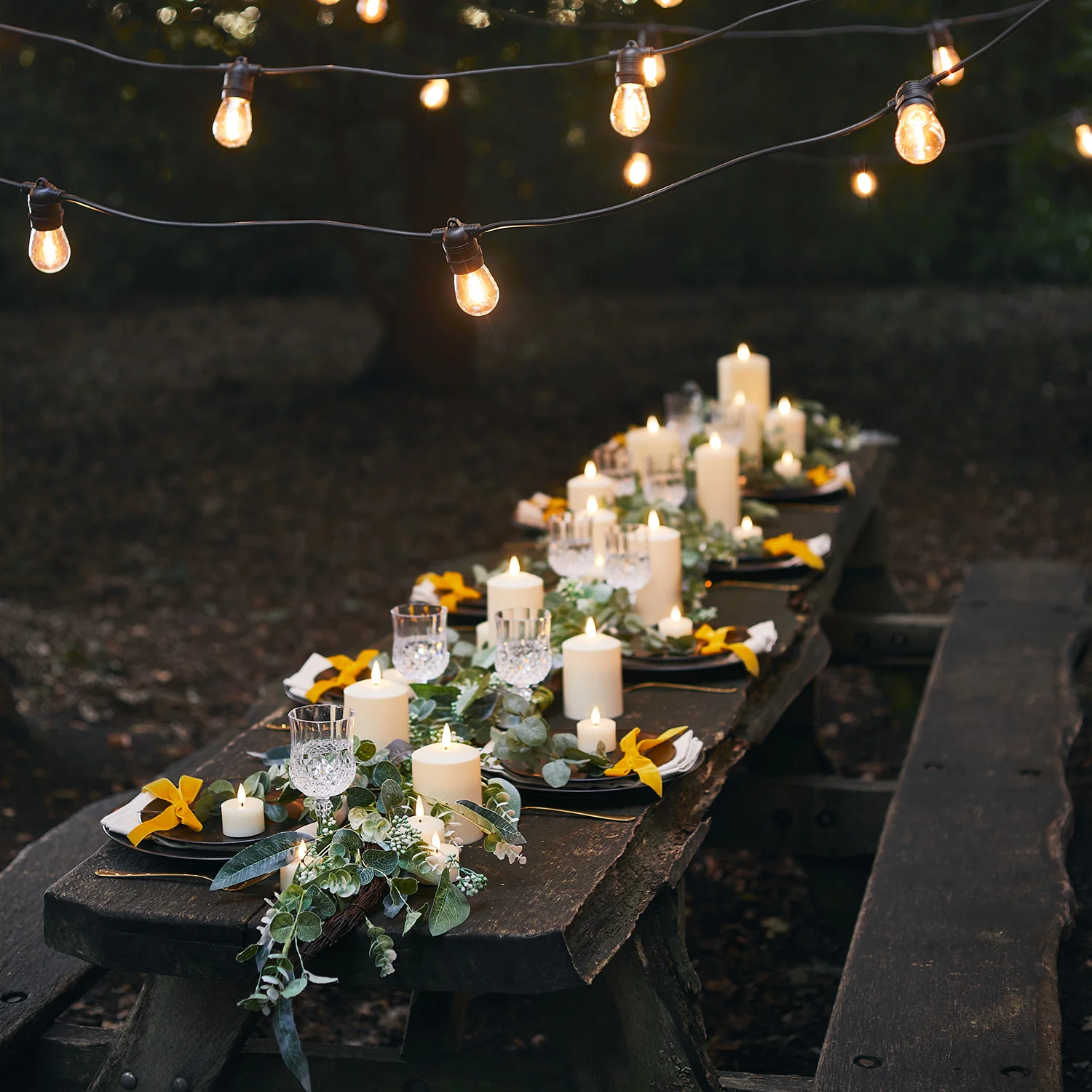 Ultimate Connect 80m 160 Warm White Festoon Lights Black Cable - Image 5